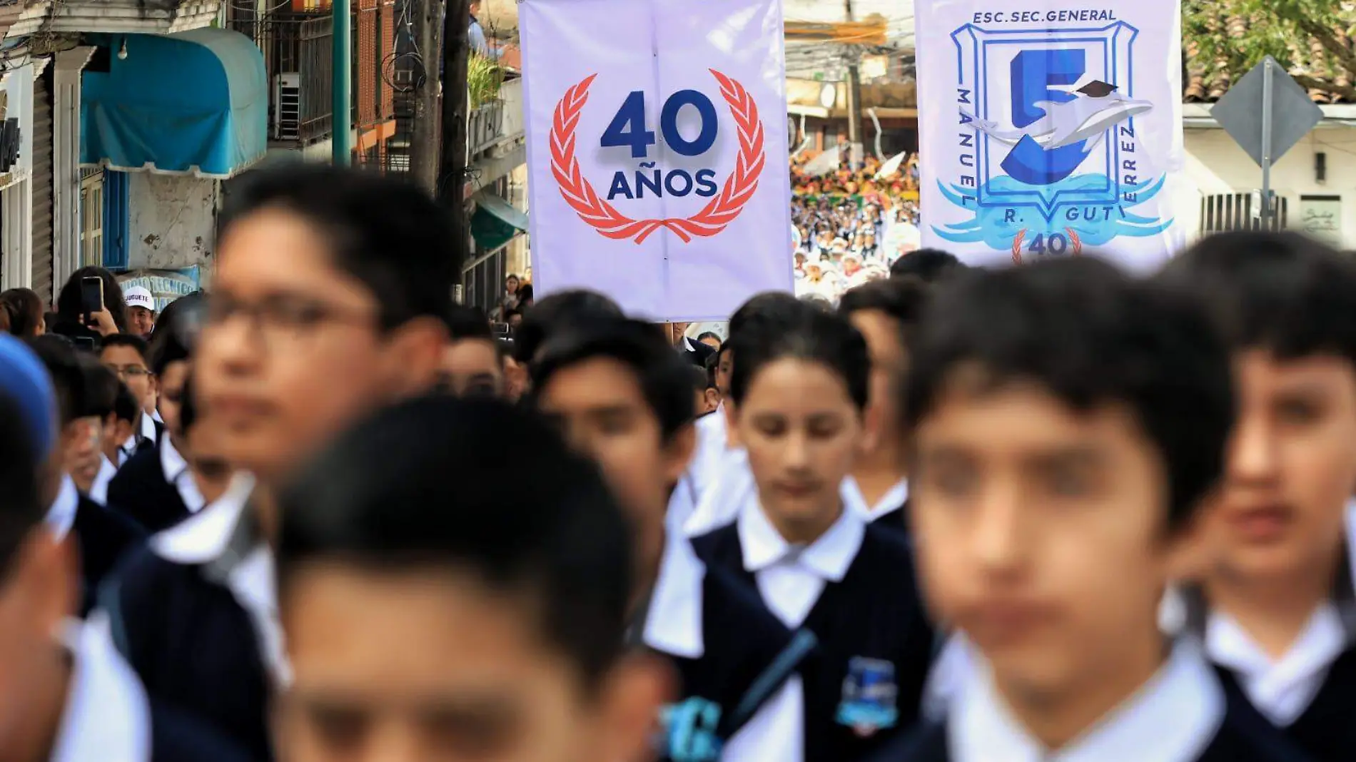 Celebra Secundaria General 5 sus 40 años